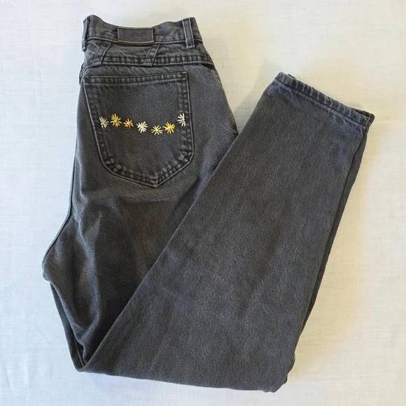 Lee Vintage High Waisted Tapered Mom Jeans Daisy Embroidered 14 MED Black 90s - Picture 10 of 10